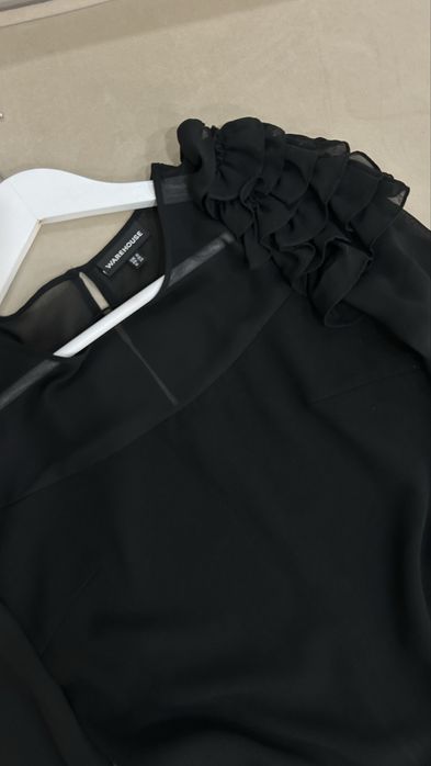 Вишукана вечірня сукня