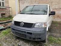 Volkswagen T5, uszkodzony silnik, niemiecke papiery.