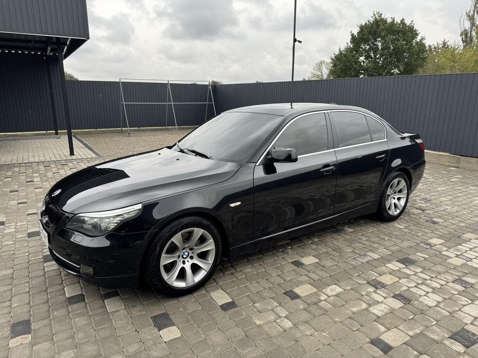 Продам bmw 523і рест