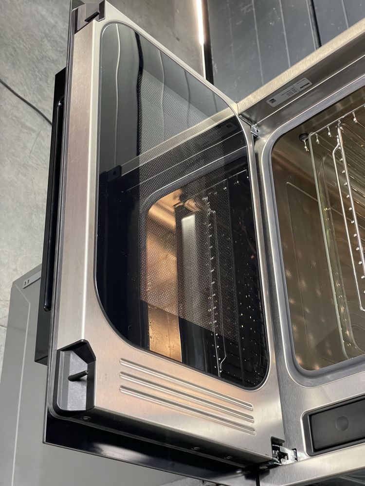 2в1 Преміум парова шафа з мікрохвильовкою Miele DGM 7845