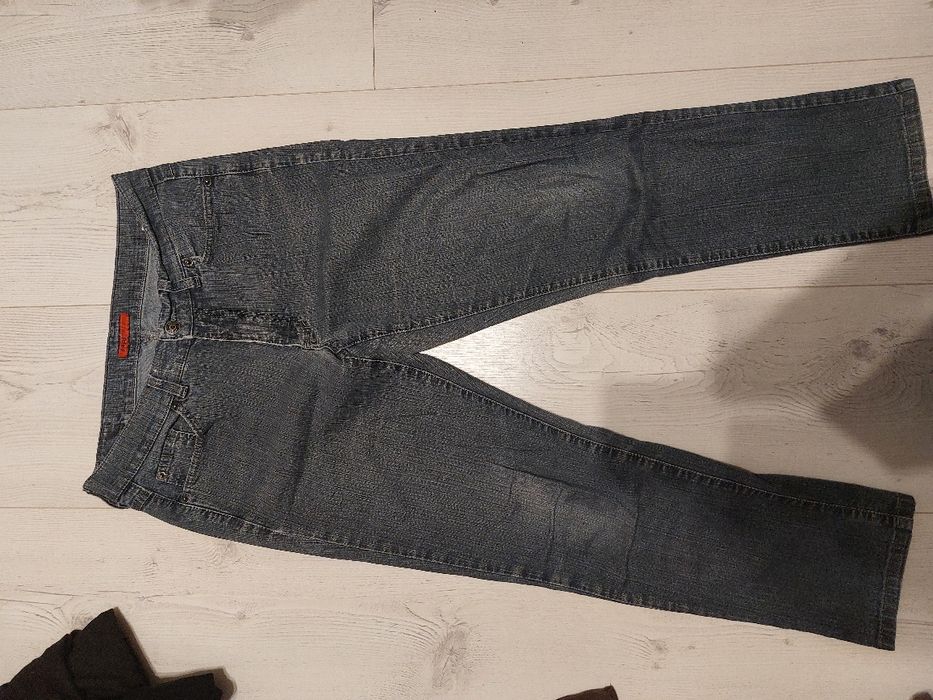 Spodnie skinny ze średnim stanem