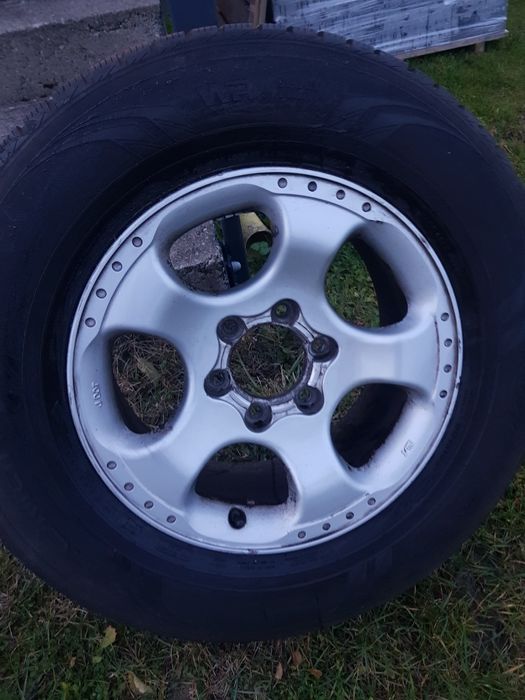 alufelgi 17 cali z oponami zimowymi do nissana patrol navara 6x139,7