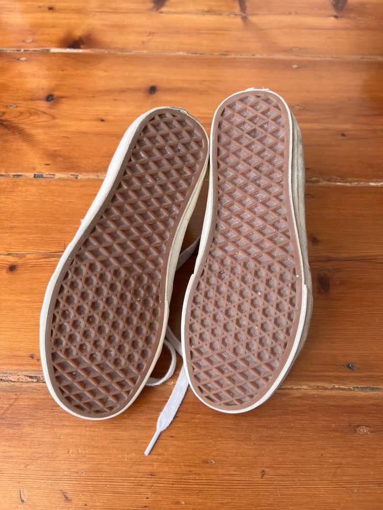 Ténis Vans bota cor de laranja tamanho 37