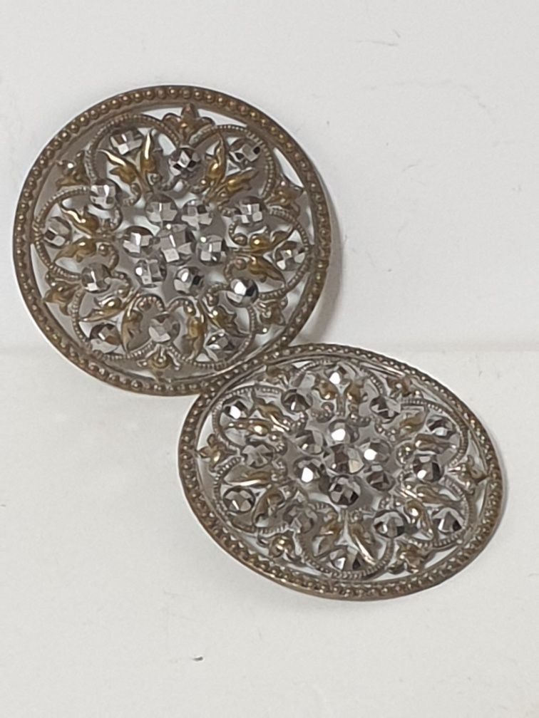 Fantasticos raros antigos botões Victorianos com banho em prata e ouro