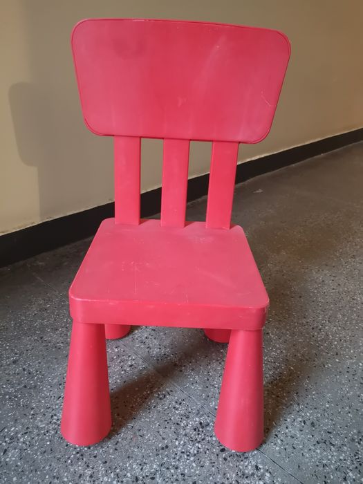 Krzesełko Mammut Ikea