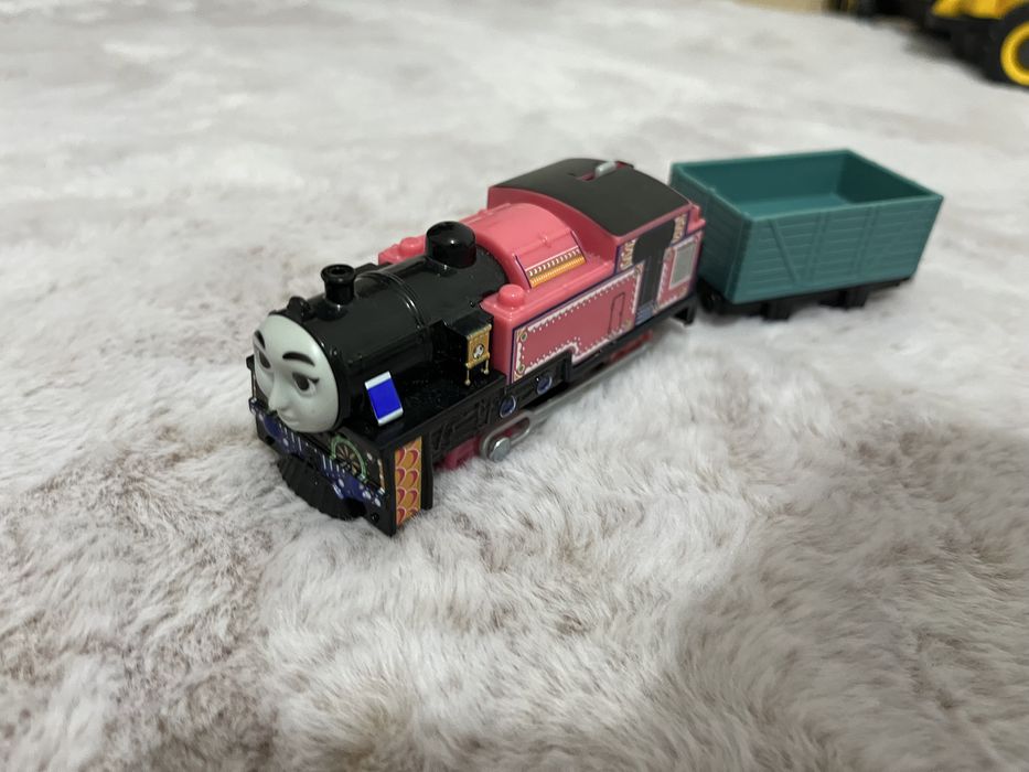 Lokomotywa Ashima trackmaster led