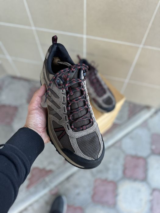 Columbia water proof  термо кросівки lowa merrel Salomon
