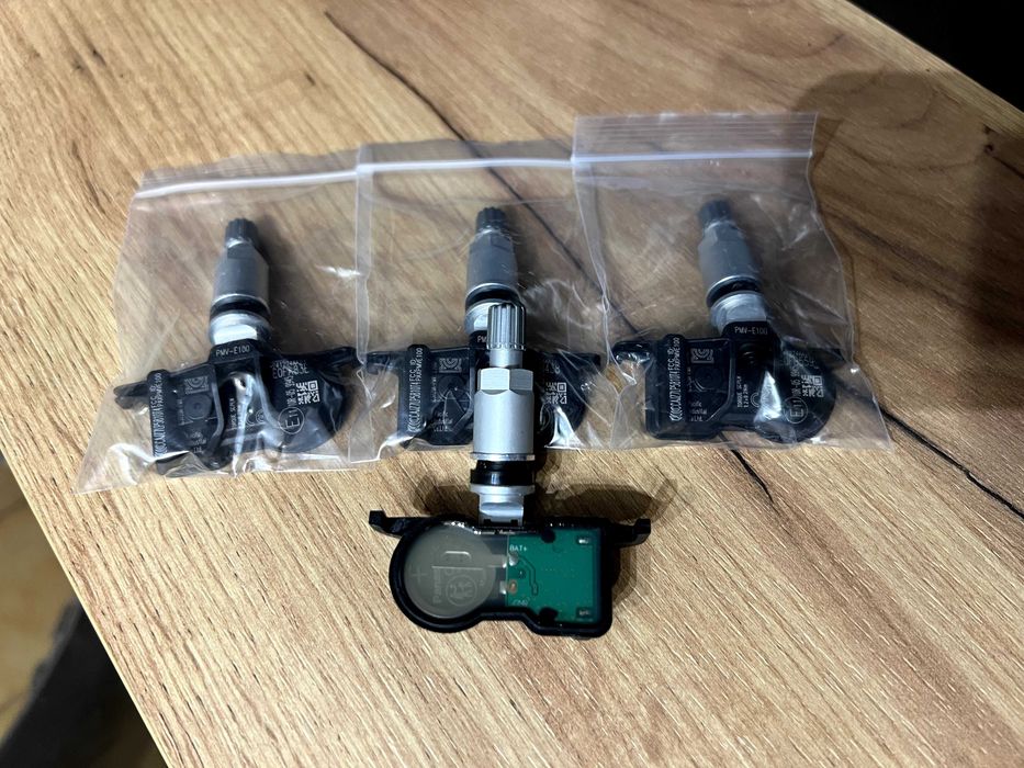Czujniki ciśnienia opon powietrza TOYOTA LEXUS^ 433MHz TPMS Nowe^ E100