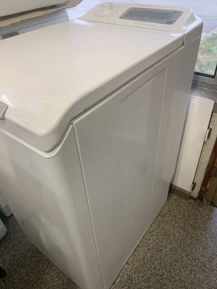 Продам пральну машину Electrolux EWT13921W, 5,5 кг. Вузька, гарантія.