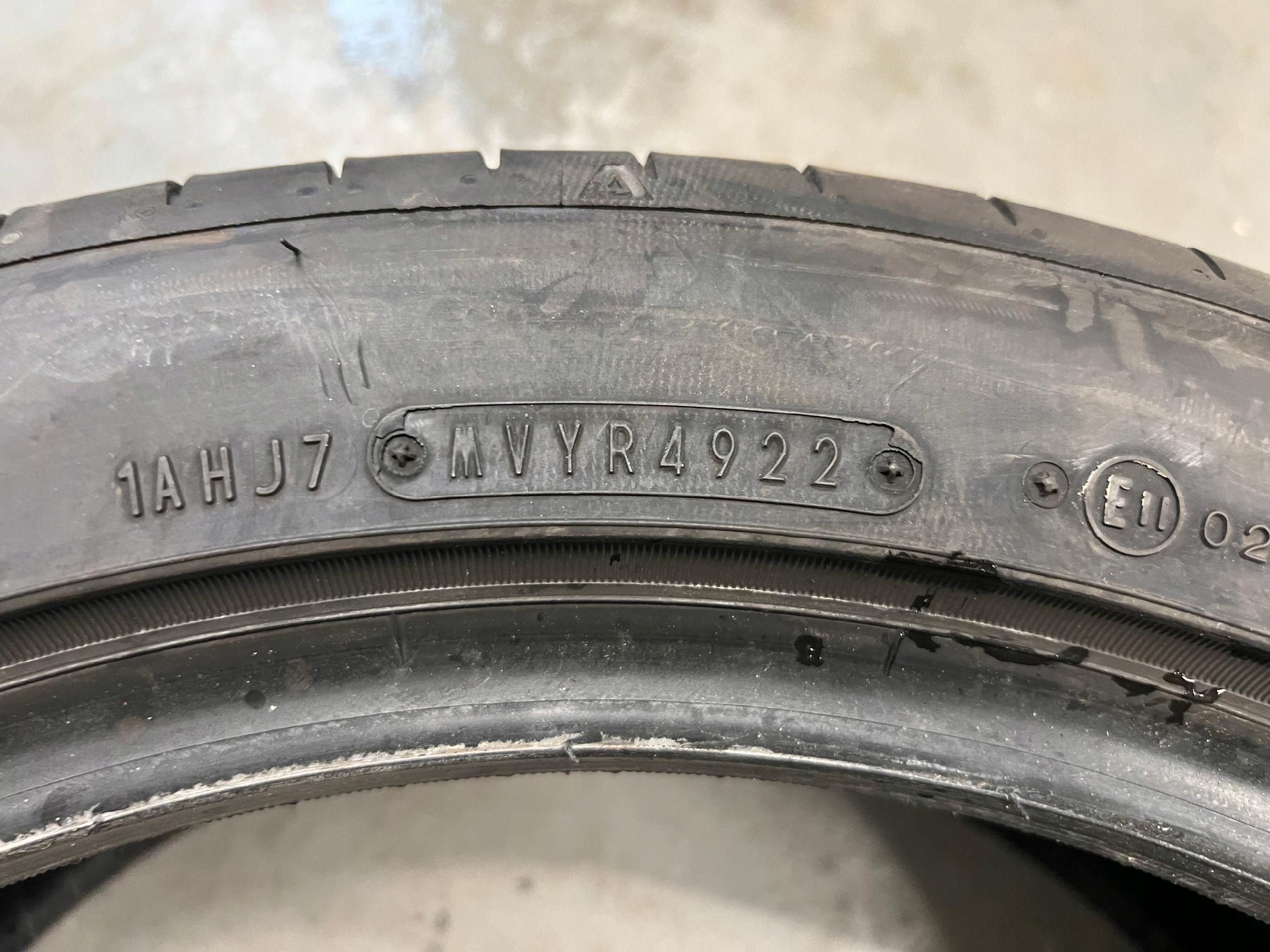 Opona Falken Azenis FKS20 - 225/45/18
