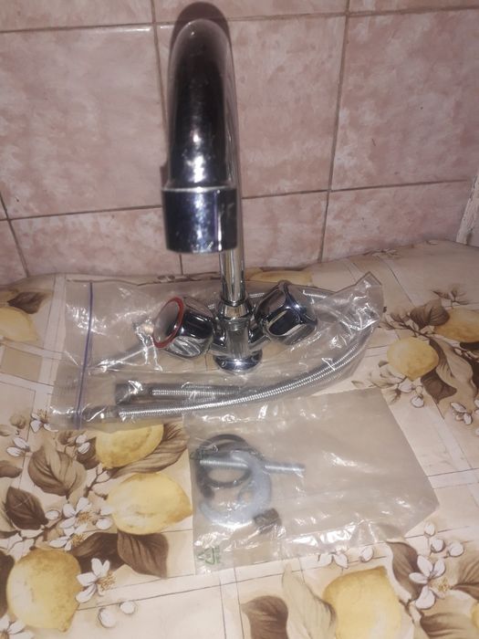 Змішувач для кухні