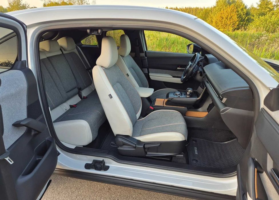 2022 Mazda MX-30 e-SKYACTIV