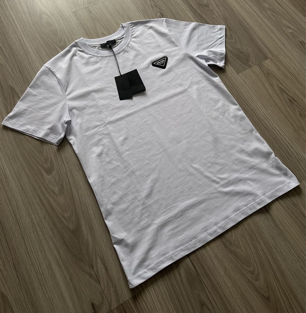 T-shirt męski biały Prada rozmiar L