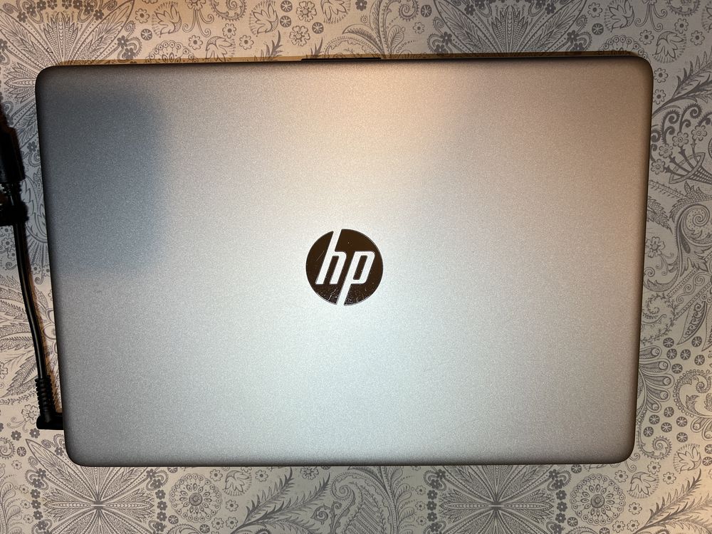 HP Notebooke 14  i3_10th gen