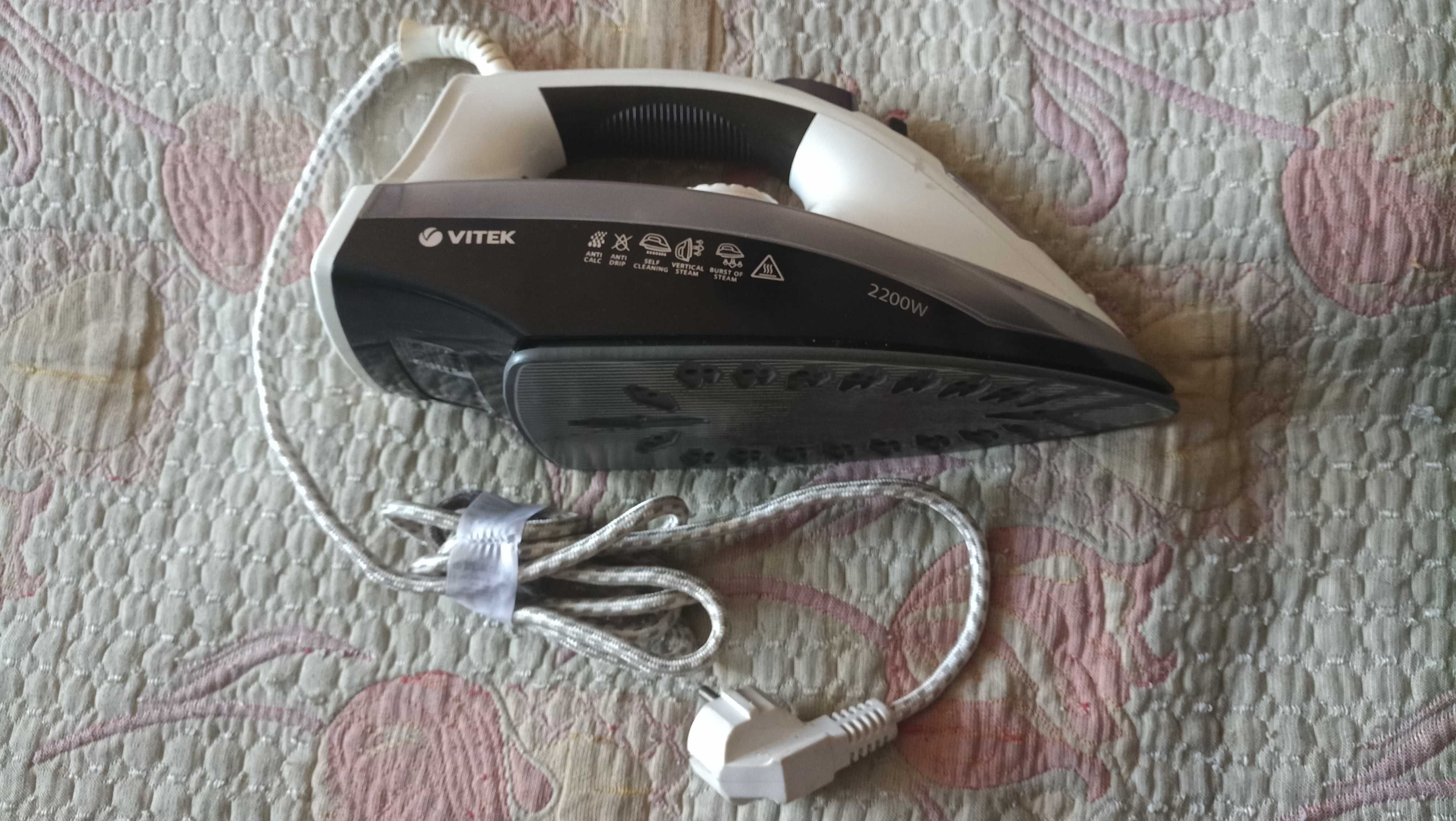 Праска Vitek VT 1207 BN 2200 W