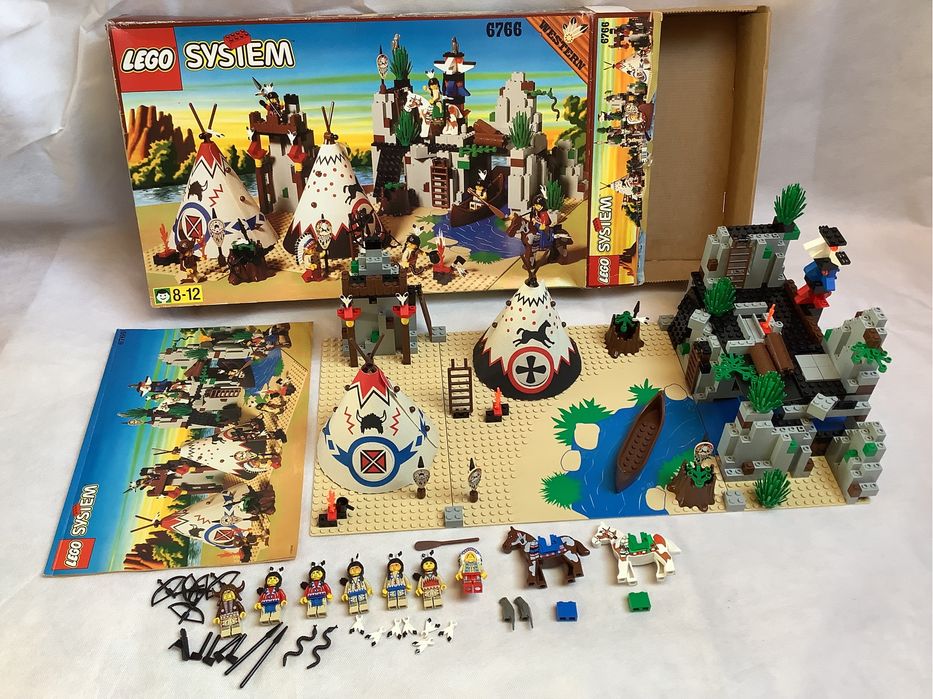 Lego 6766 Rapid River Village western indianie system