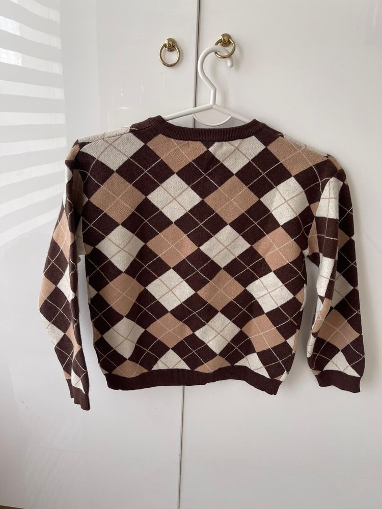 Sweter rozmiar 122 cm marki shein nowy