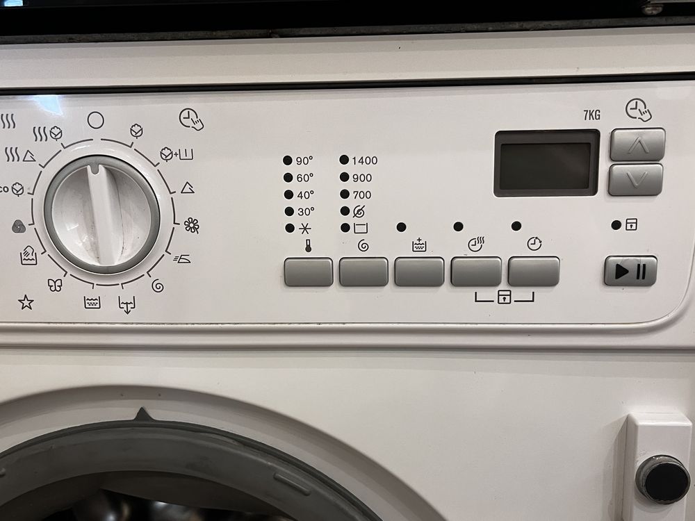 Pralko suszarka do zabudowy Electrolux na gwarancji