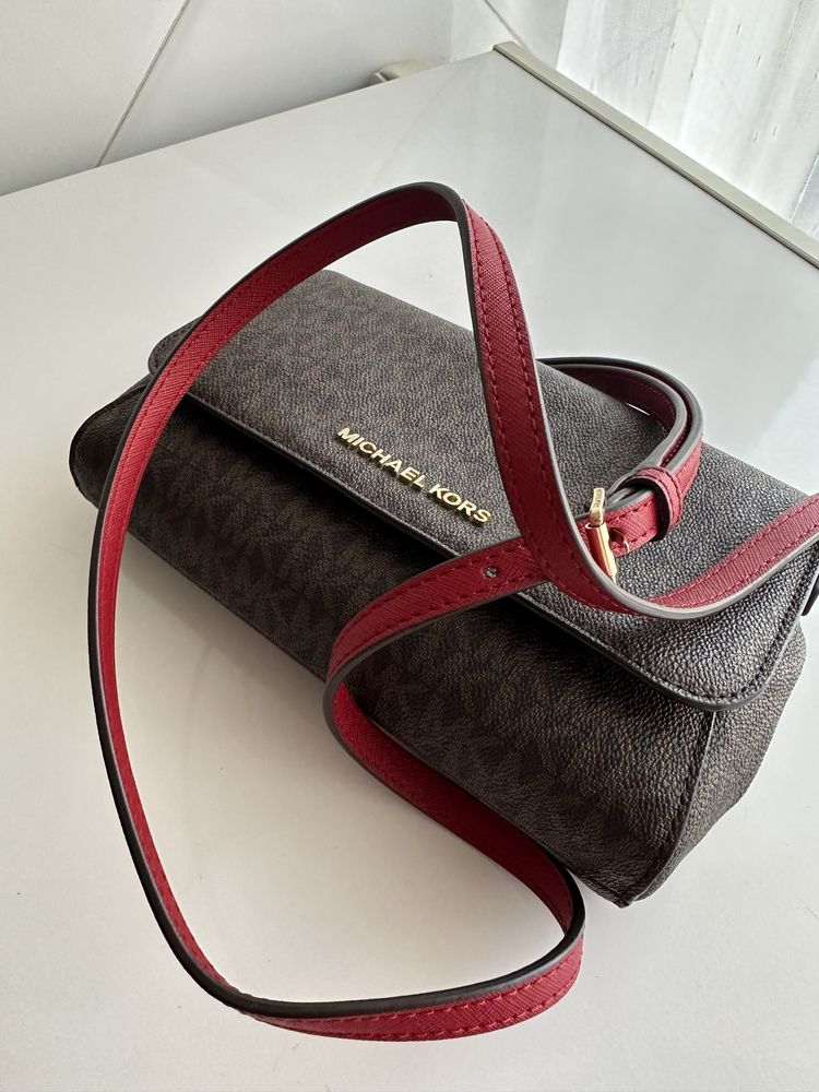 Mala michael kors