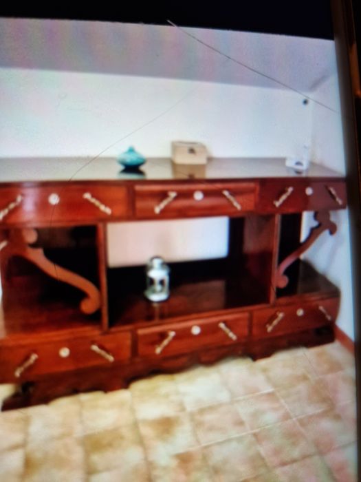 Móvel de sala em madeira