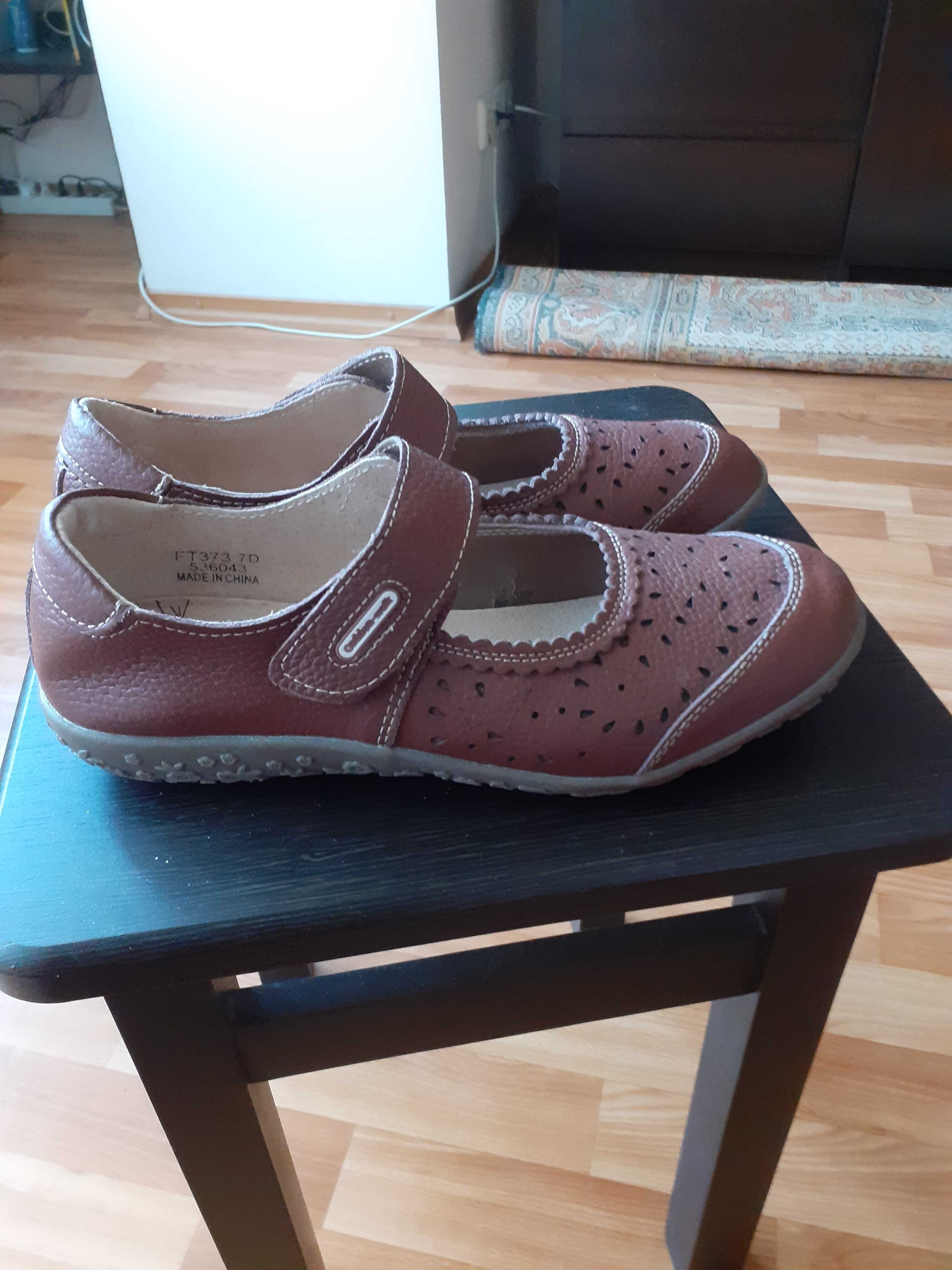 кожаные женские туфли - мокасины Cushion 40 р.