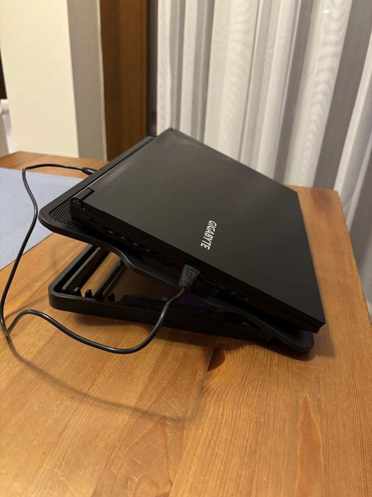 GIGABYTE G5 KF gamingowy laptop