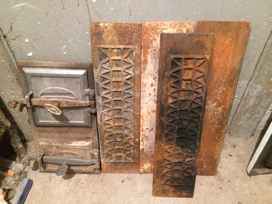 Кахель з розібраноі кухні- рушта, дверкі, духовка, шамотна цегла ША-8