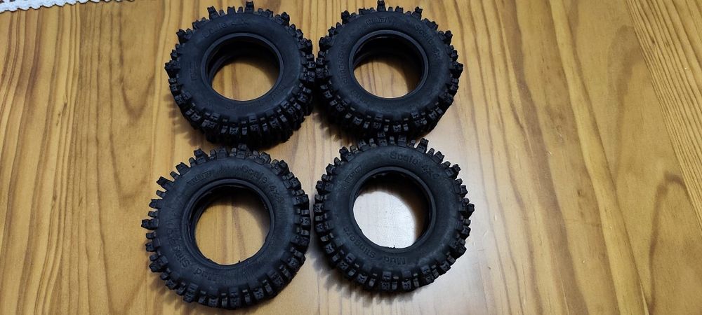 Pneus RC 1.9  rc4wd mud singler