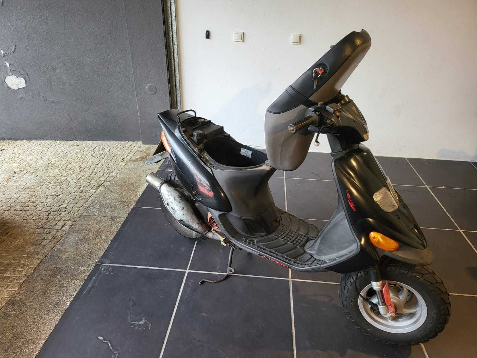 Gilera em bom estado