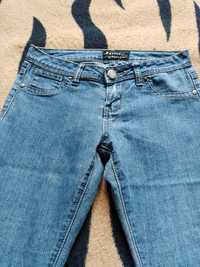 Продам джинсы ( джеггинсы) Kelso размер S талия 68