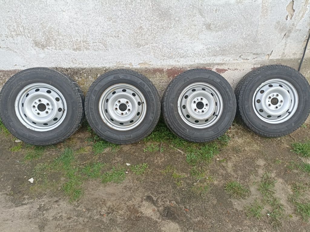 Koła fiat Ducato,Boxer,Jumper 15 opony 215/70/15C Bridgestone