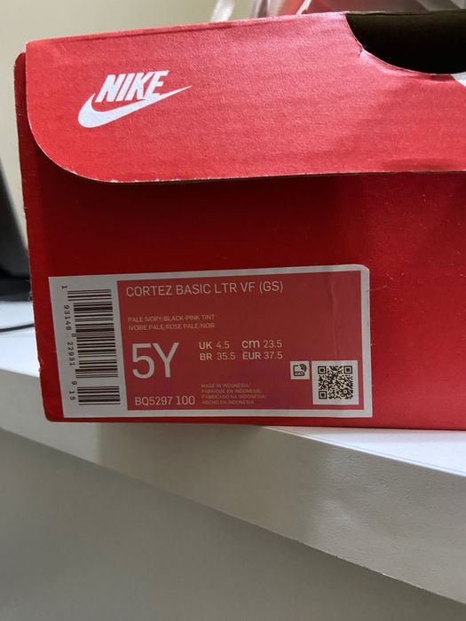 Sapatilhas Nike 37,5