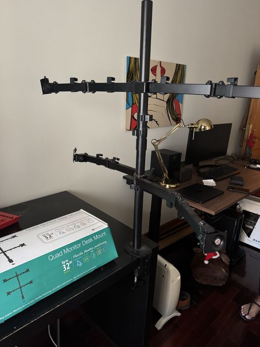 Suporte 4 ecrãs até 32polegadas