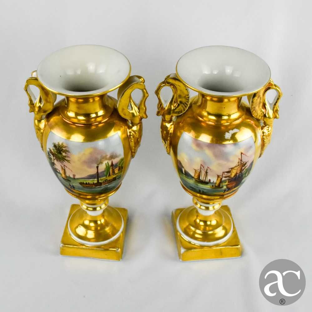 Par Jarras / Urnas / Ânforas porcelana Francesa Estilo Império séc XIX