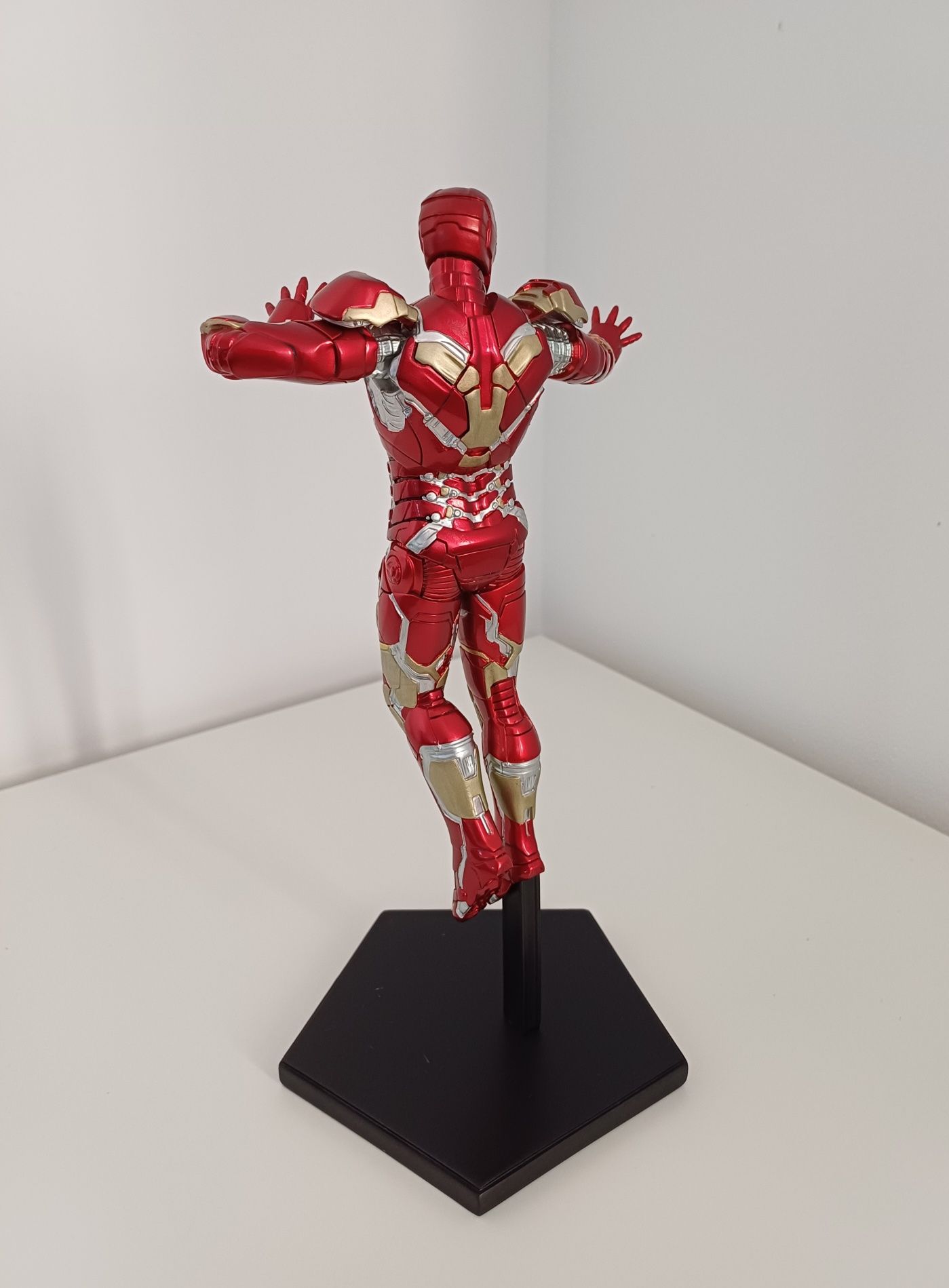 Estátua Iron-Man Mark XLIII / Escala 1/10 / Iron Studios