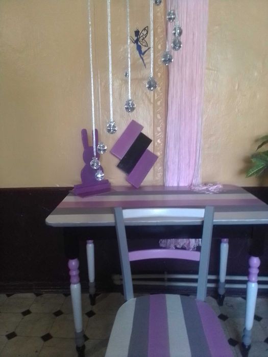 Стол стул+шторы-нити+панно деревянное комплект