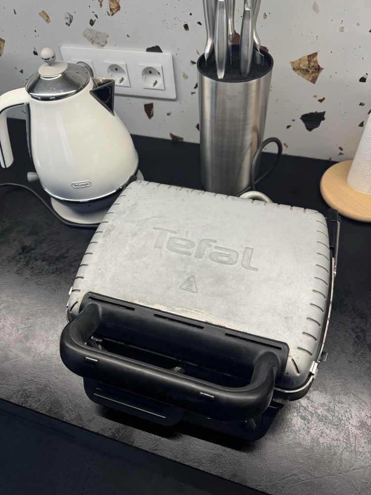 Гриль Tefal все працює відмінно