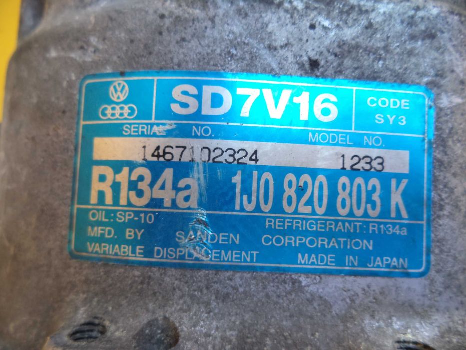 Компрессор кондиционера Volkswagen Golf 4 Volkswagen Transporter T5