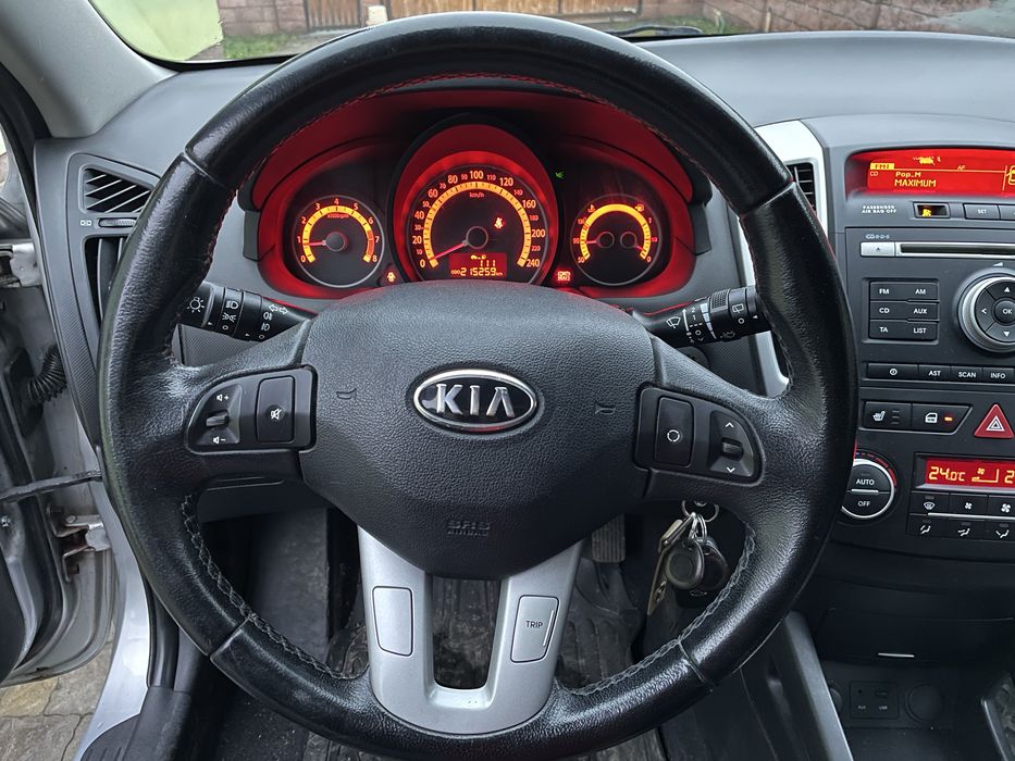 Kia Ceed 1.6 2011