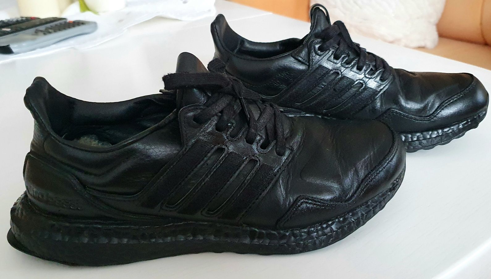 Adidasy ADIDAS ULTRABOOST Leather Triple Black EF0901 skórzane 38 2/3