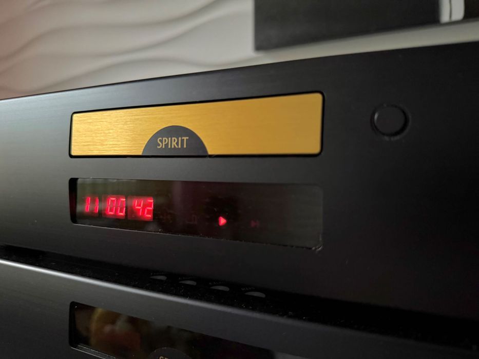 THULE SPIRIT CD100 / CD PLAYER Odtwarzacz Płyt