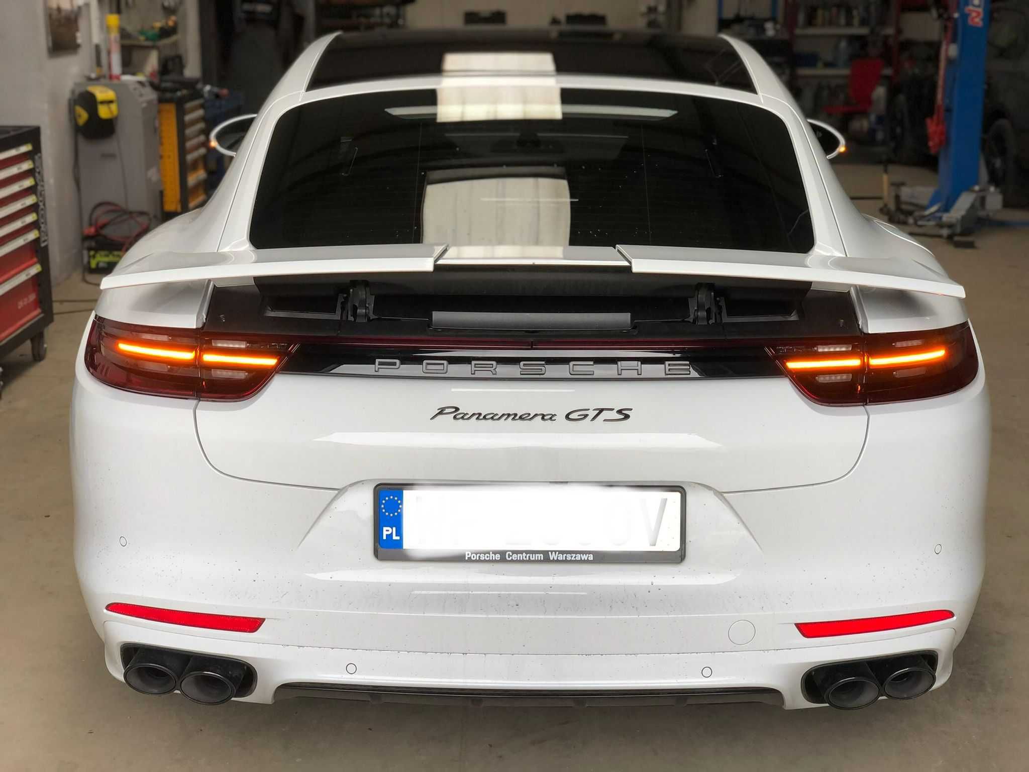 Konwersja kodowanie i przeróbka lamp Porsche 911 Cayenne Taycan Macan