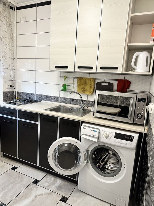 Квартира подобово Героів майдану 65а