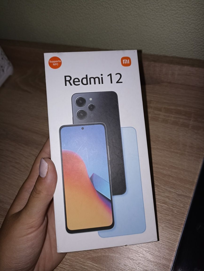 Продам телефон Redmi 12