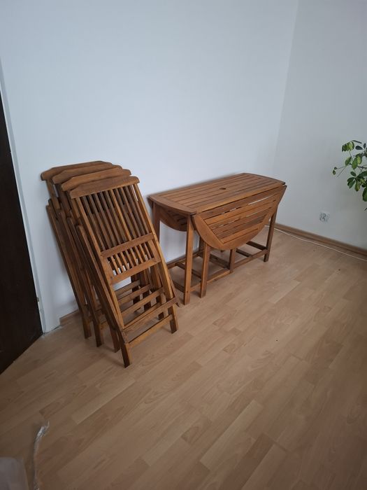 Stół ,krzesła ogrodowe drzewo egzotyczne