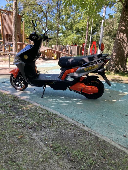 Моторолер елеетро