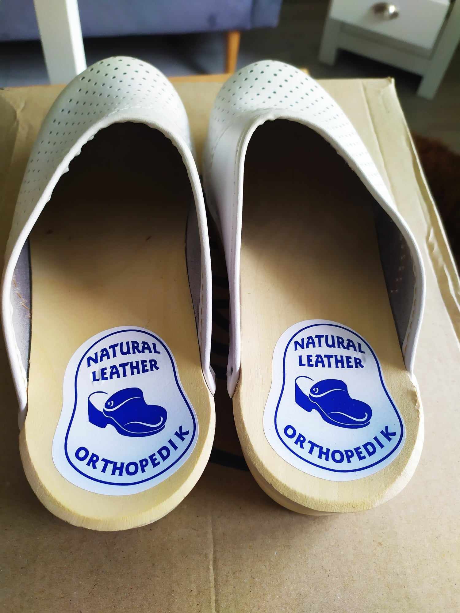 Buty medyczne chodaki damskie 37