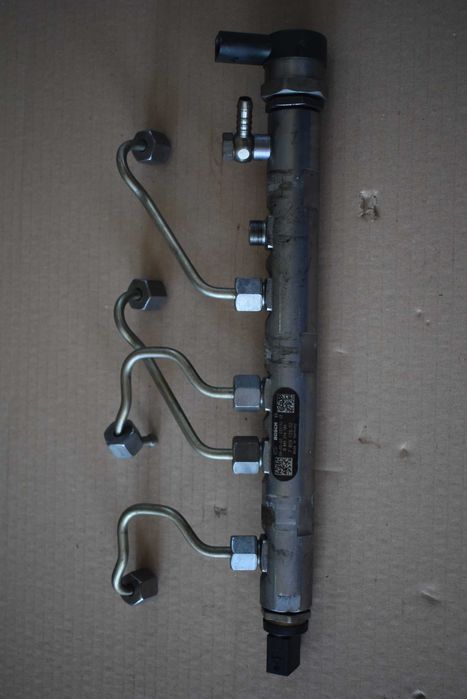 listwa wtryskowa czujnik BMW E60 E90 320D 520D N47 N47D20 .0445.214184