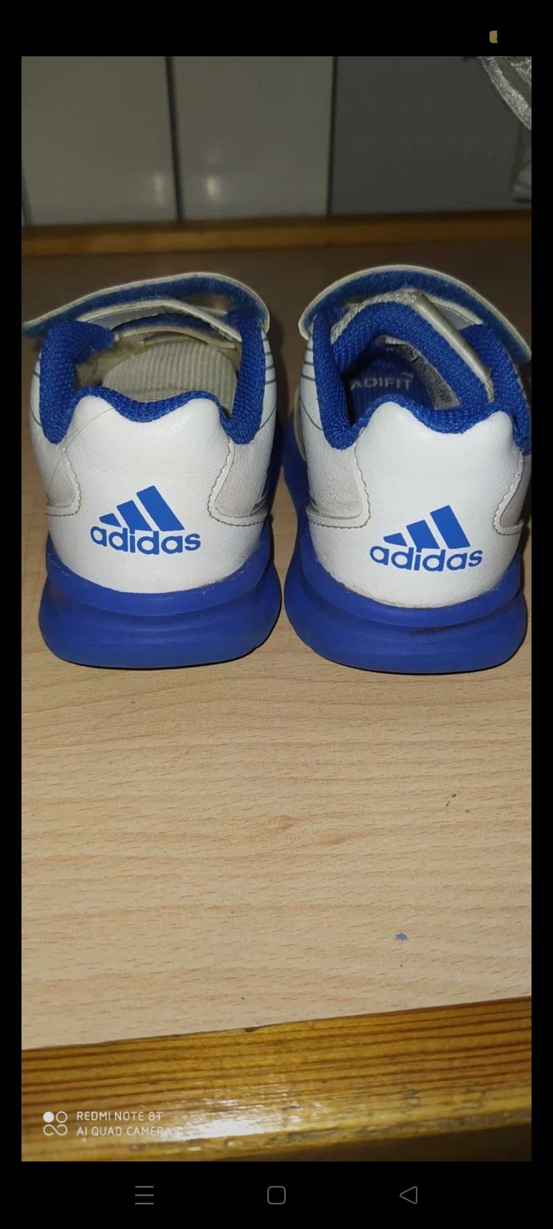Sprzedam adidasy niemowlęce