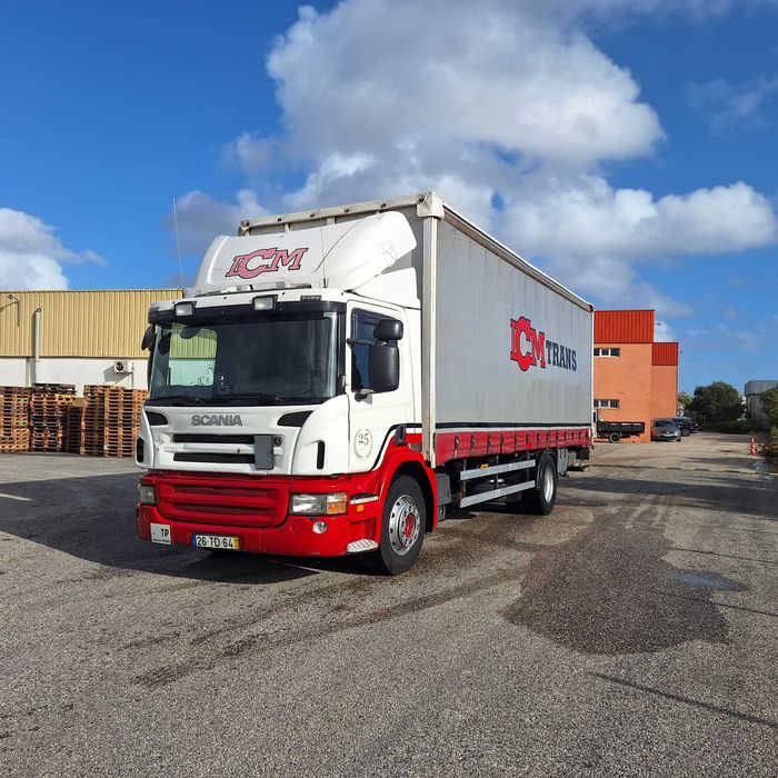 Vende-se Scania P280